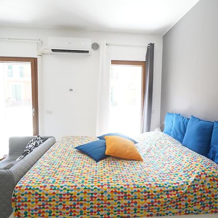 דירות Central Modern Studio בארי מראה חיצוני תמונה