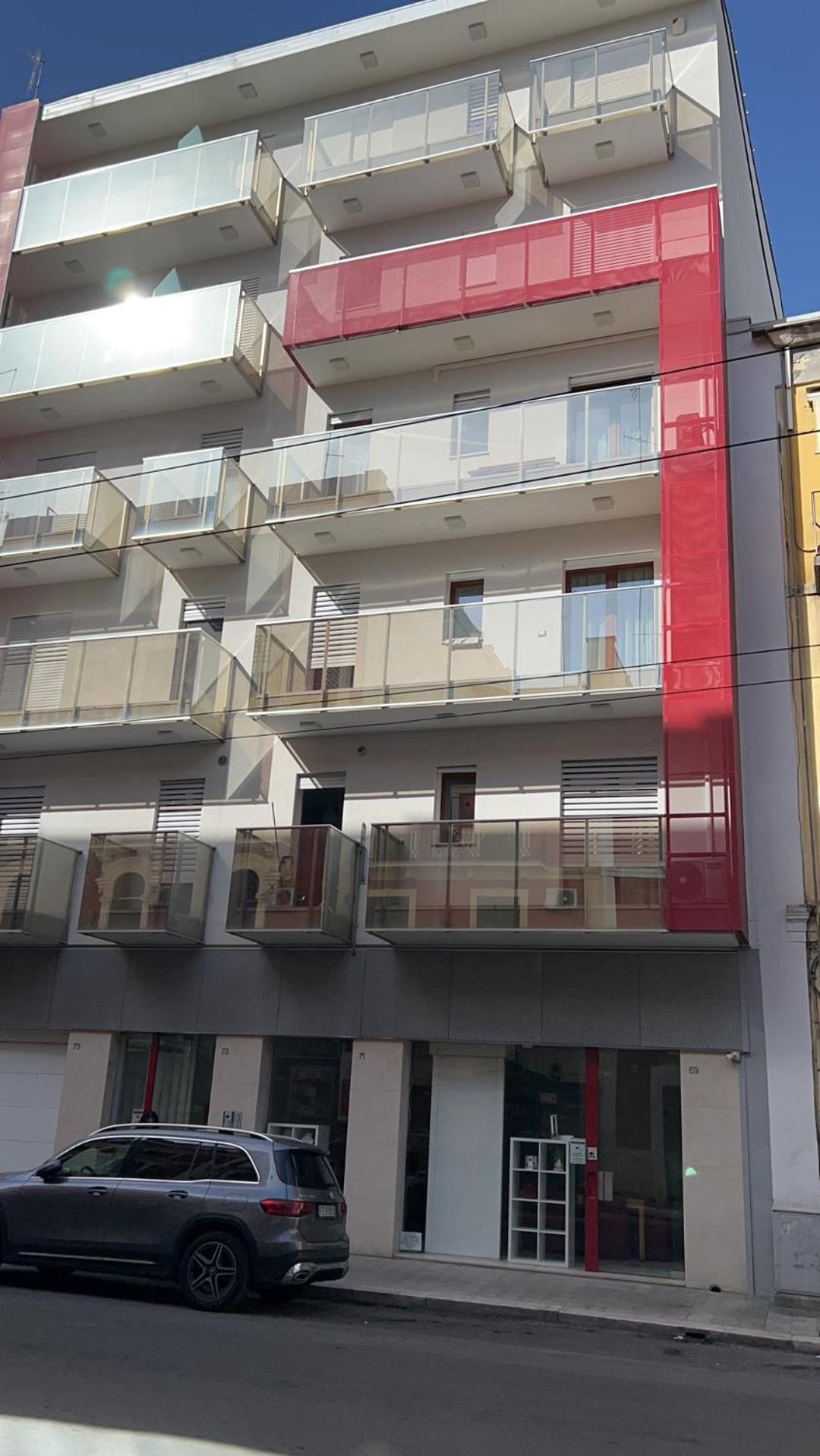 דירות Central Modern Studio בארי מראה חיצוני תמונה