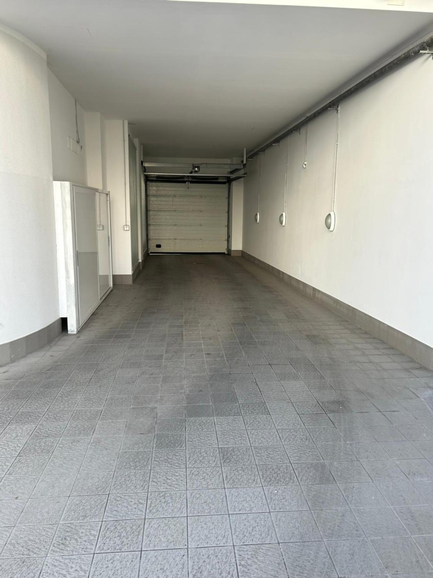 דירות Central Modern Studio בארי מראה חיצוני תמונה